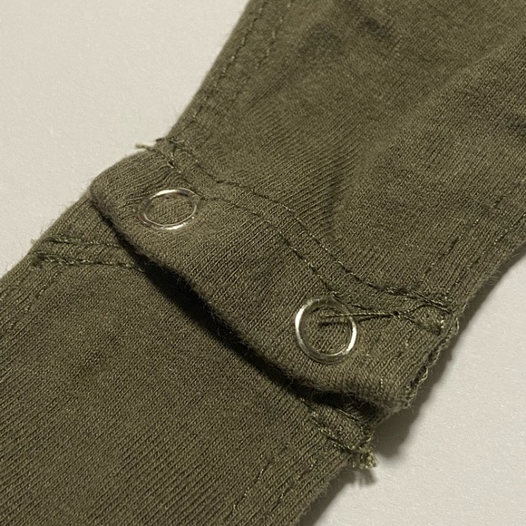 Garage Bodysuit - Picture 3 of 4